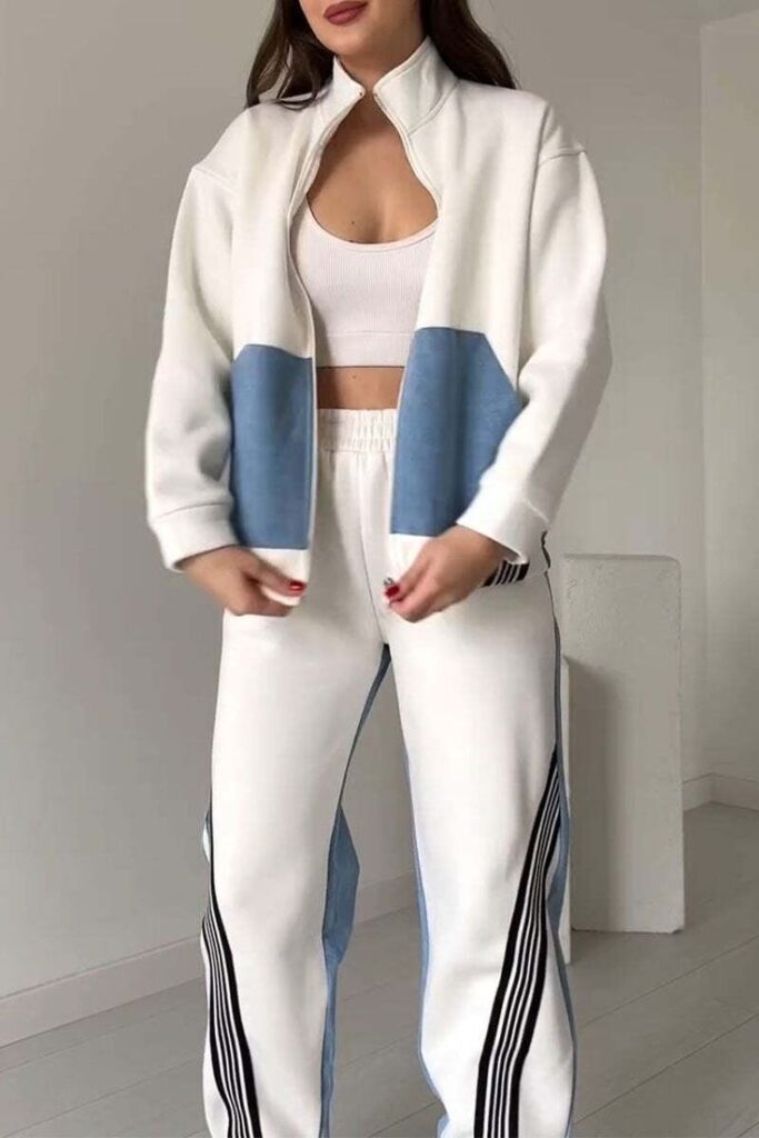 Trendy Women's Apparel